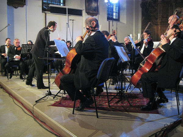 Na zavrnom koncertu 35. Samoborske glazbene jeseni svirali Georgisches Kammerorchester Ingolstadt, pijanistica Martina Filjak i truba Vedran Kocelj