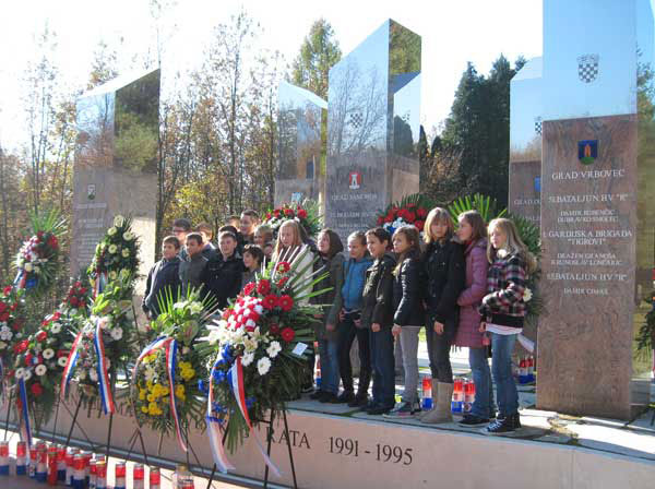 Odrana komemoracija poginulim braniteljima na Trokutu kod Novske