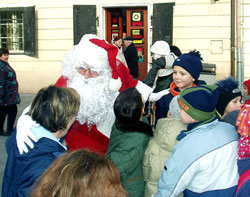 Djed Mraz na Trgu kralja Tomislava