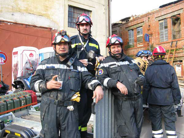 Samoborac Regović s ekipom DUZS-a nastupio na međunarodnoj vježbi spašavanja iz ruševina u Italiji
