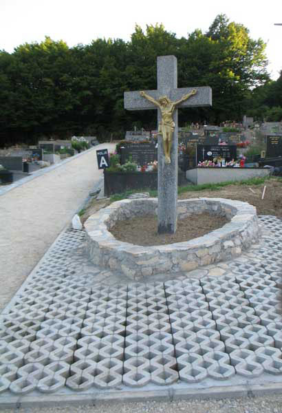 U Rakovom Potoku pri završetku je uređenje mjesnog groblja