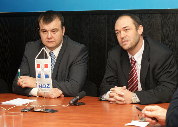 HDZ na pressici predstavio kandidate za Sabor na predstojeim parlamentarnim izborima