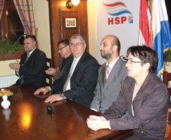 Hrvatska stranka prava odrala svoj predizborni skup u Samoboru