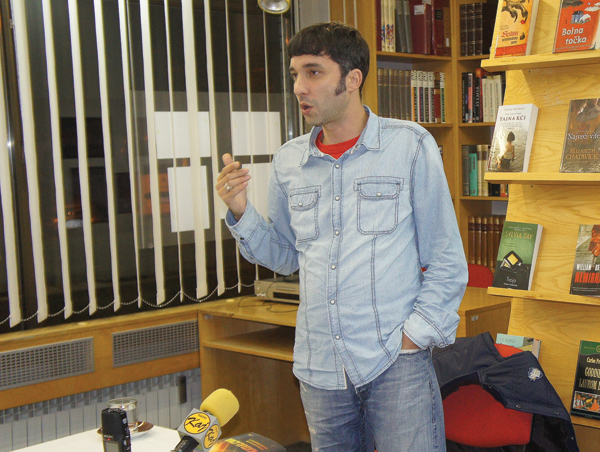 Kreimir Miak u Gradskoj knjinici predstavio izdanja AGM-a iz biblioteke Obelisk