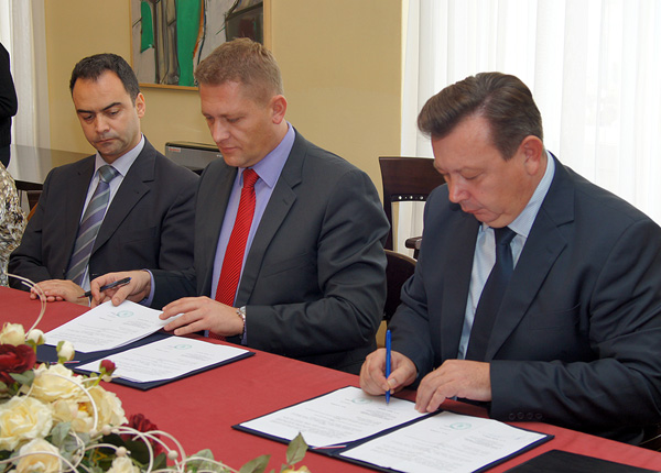 Potpredsjednik Vlade Boidar Pankreti i gradonaelnik Kreo Beljak potpisali ugovor o sufinanciranju izgradnje prometnice