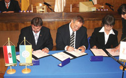 U Pečuhu je svečano potpisan ugovor o osnivanju Zaklade Zlatko Prica