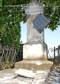 Razbijen grob Josipa Herovića, utemeljitelja Gradske glazbe Samobor