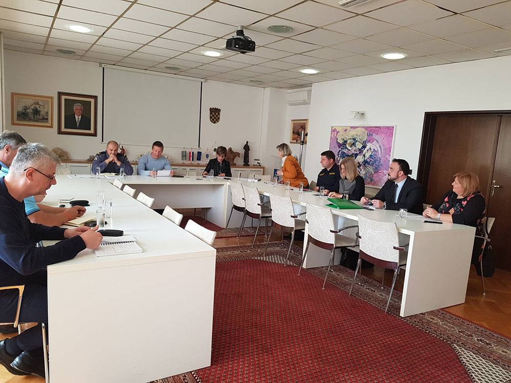 Gradonaenik Svete Nedelje uruio priznanja veteranskoj sekciji NK Sava Strmec