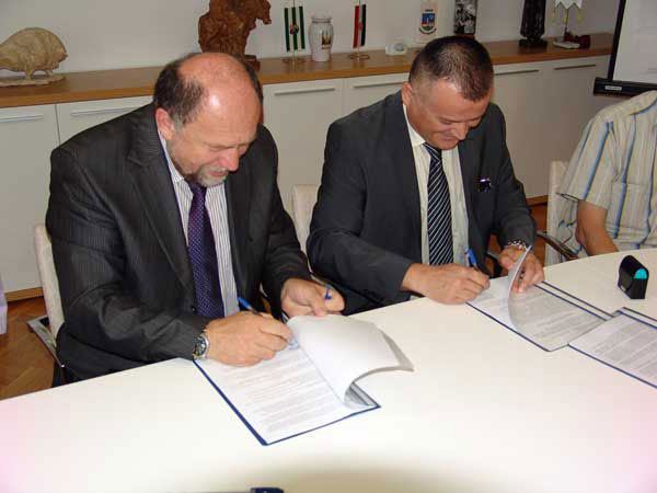 Potpisan ugovor o gradnji osnovne škole u Novakima 