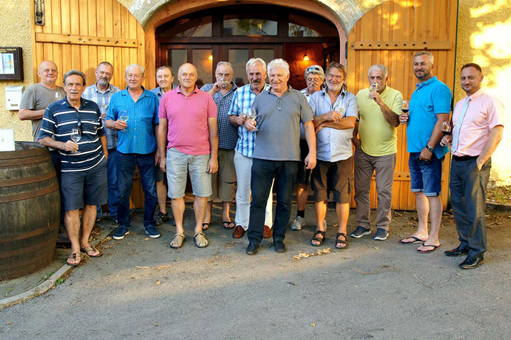 Marijan ganjer, predsjednik Samoborske vinogradarsko vinarske udruge zbraja rezultate minule godine