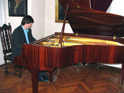 U Samoborskom muzeju odran koncert Davorina Muinia