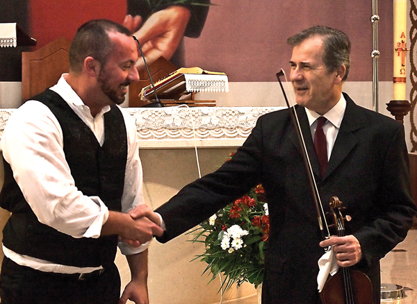 Goran Konar i Edmund Andler Bori nastupili na prvom koncertu u ciklusu po svetonedeljskim crkvama i kapelicama 