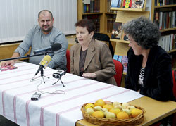 Mirjana Krizmani predstavila svoj bestseller Tkanje ivota u Gradskoj knjinici Samobor
