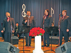 Popularni Kvartet Gubec u prepunom Društvenom domu Strmec održao koncert za Valentinovo 