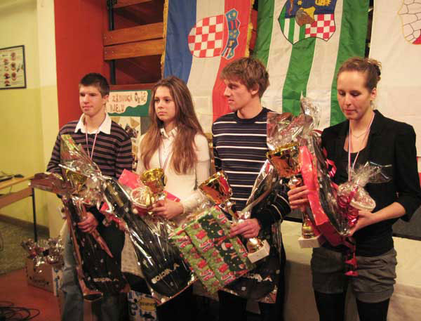 NAGRADE - Dodijeljene nagrade najboljim mladim sportaima i klubovima S