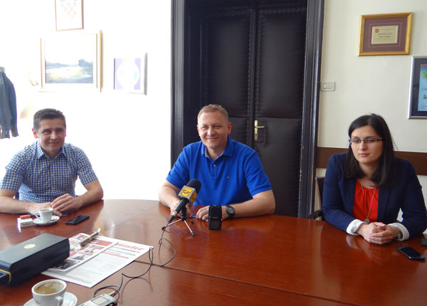 Konferencija za novinare samoborskog gradonačelnika Kreše Beljaka