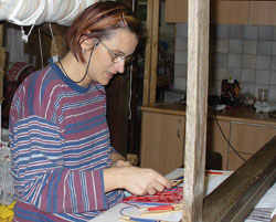 Tamara Krklec vangi, vlasnica je obrta Ma-La, specijaliziranog za izradu narodnih nonji 