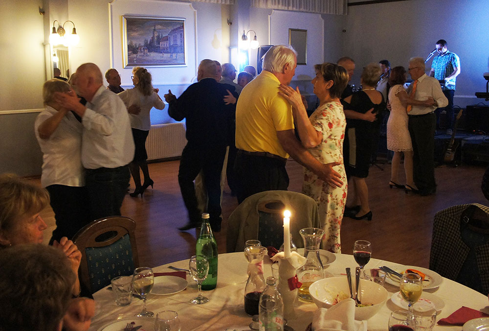 Nastavljaju se plesne veeri za umirovljenike u Hotelu Lavica